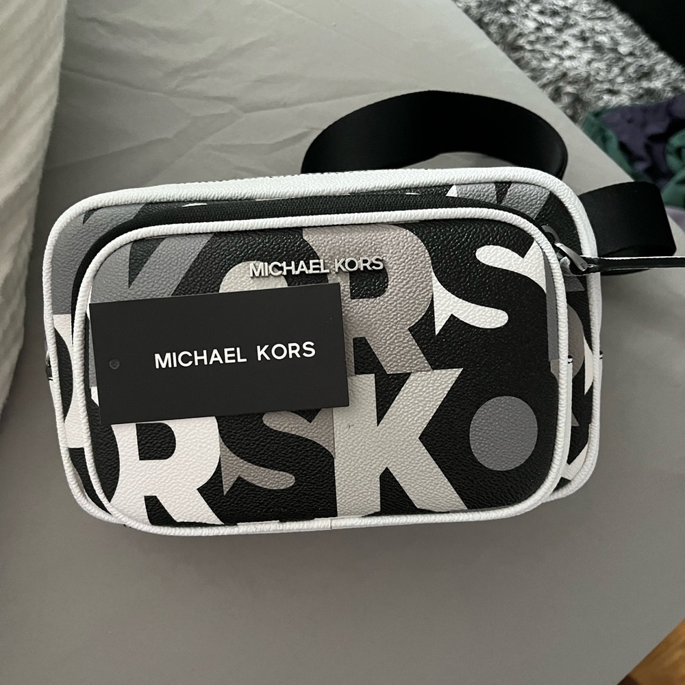 Michael Kors Cooper Belt Bag